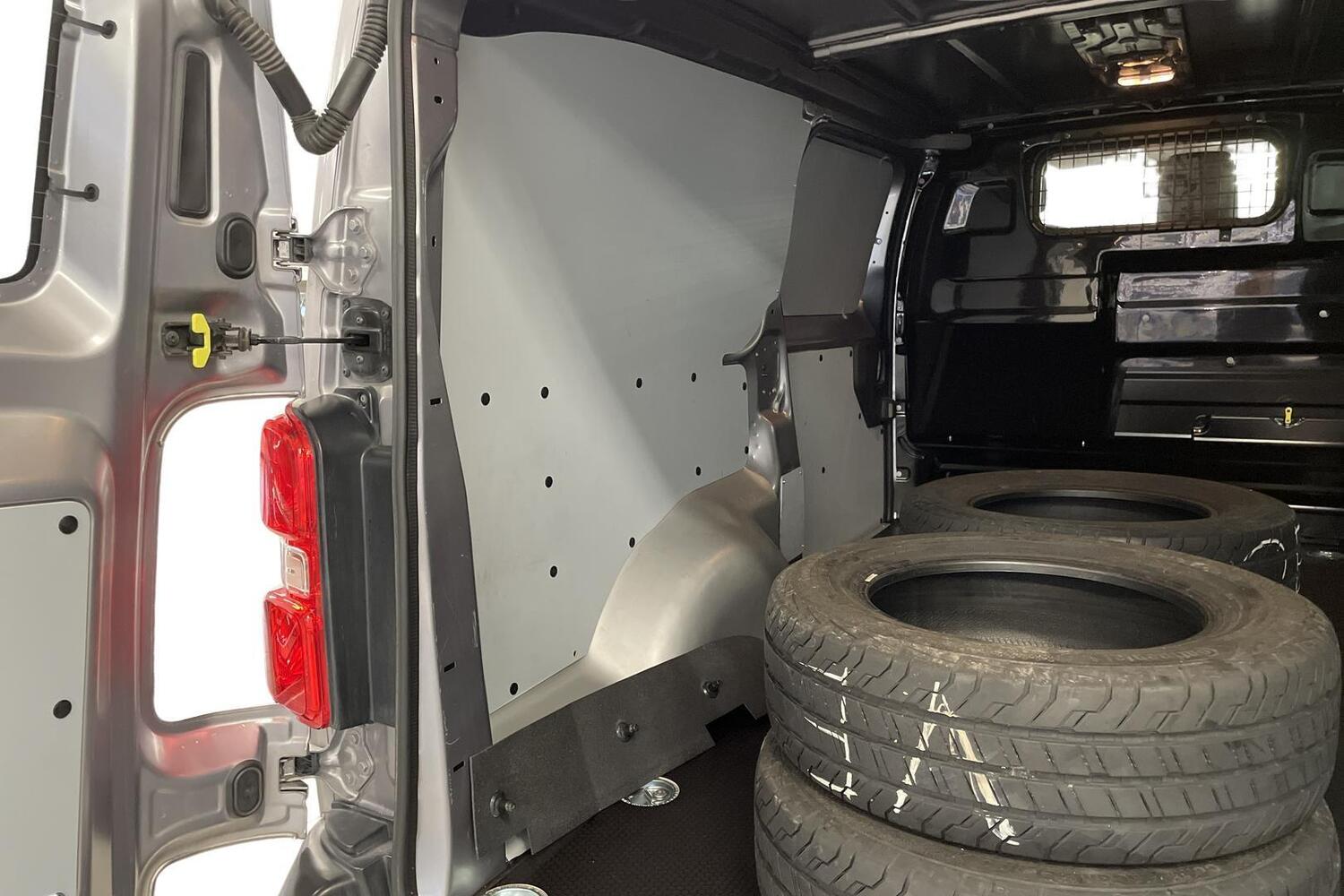 Toyota Proace vaihtoauto