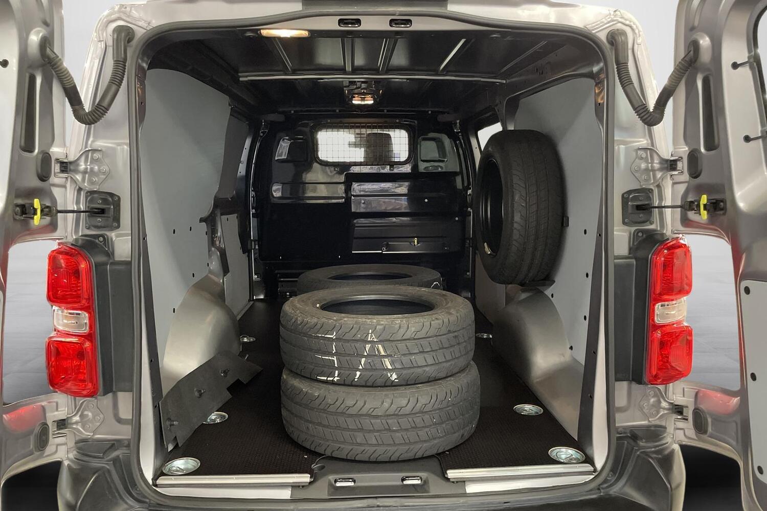 Toyota Proace vaihtoauto