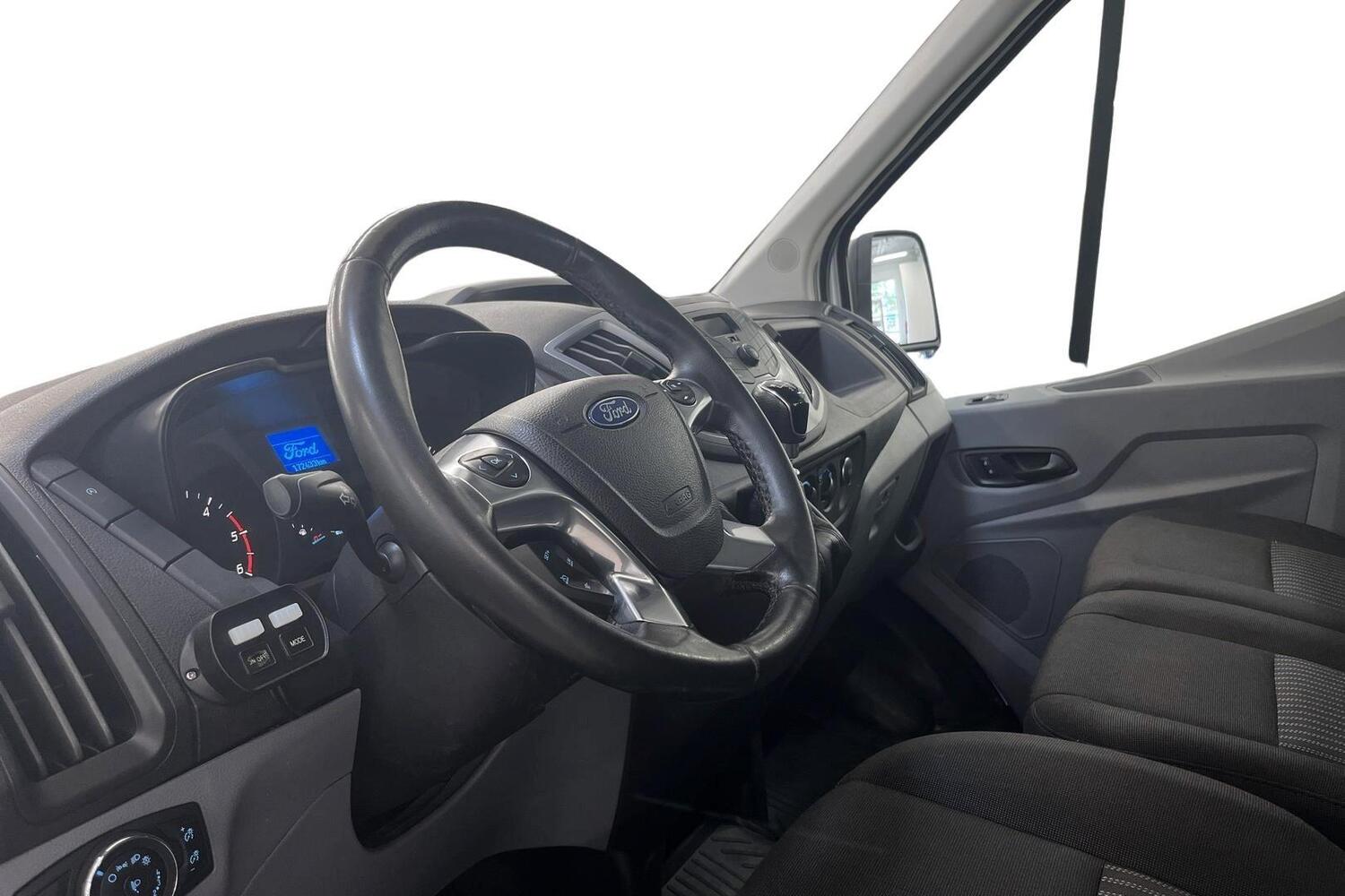 Ford Transit vaihtoauto