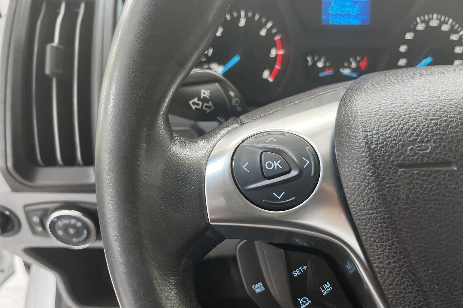 Ford Transit vaihtoauto