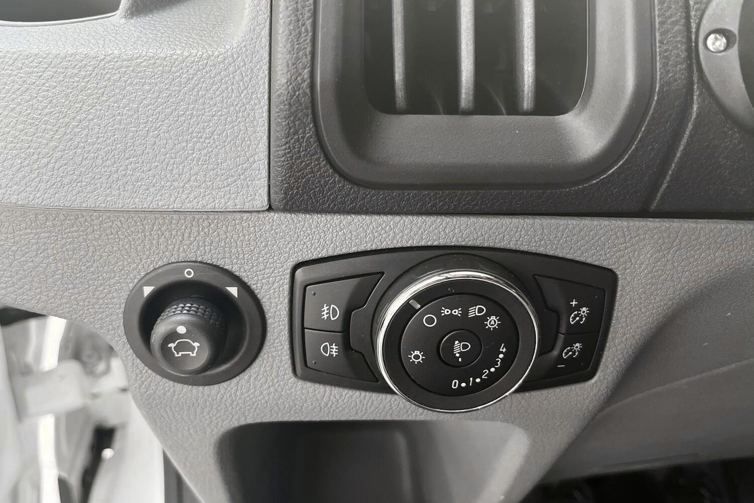 Ford Transit vaihtoauto