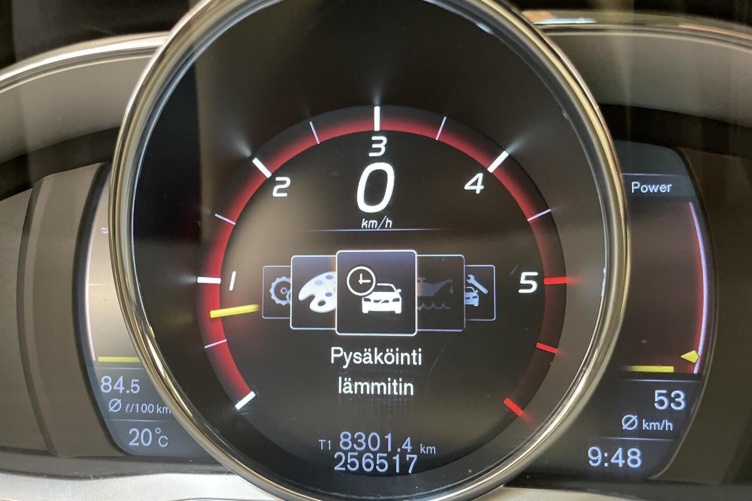Volvo V60 Cross Country vaihtoauto