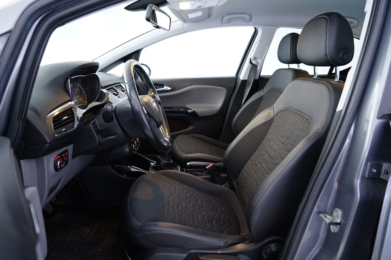 Opel Corsa vaihtoauto