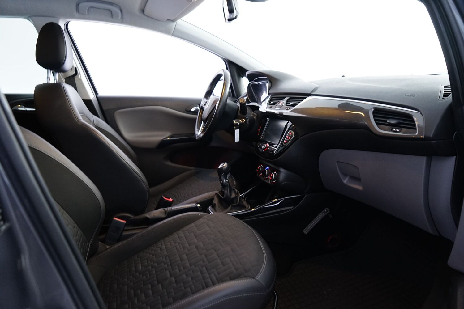 Opel Corsa vaihtoauto