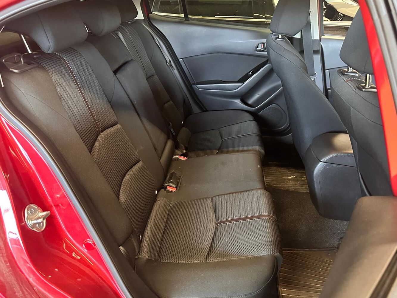 Mazda 3 vaihtoauto