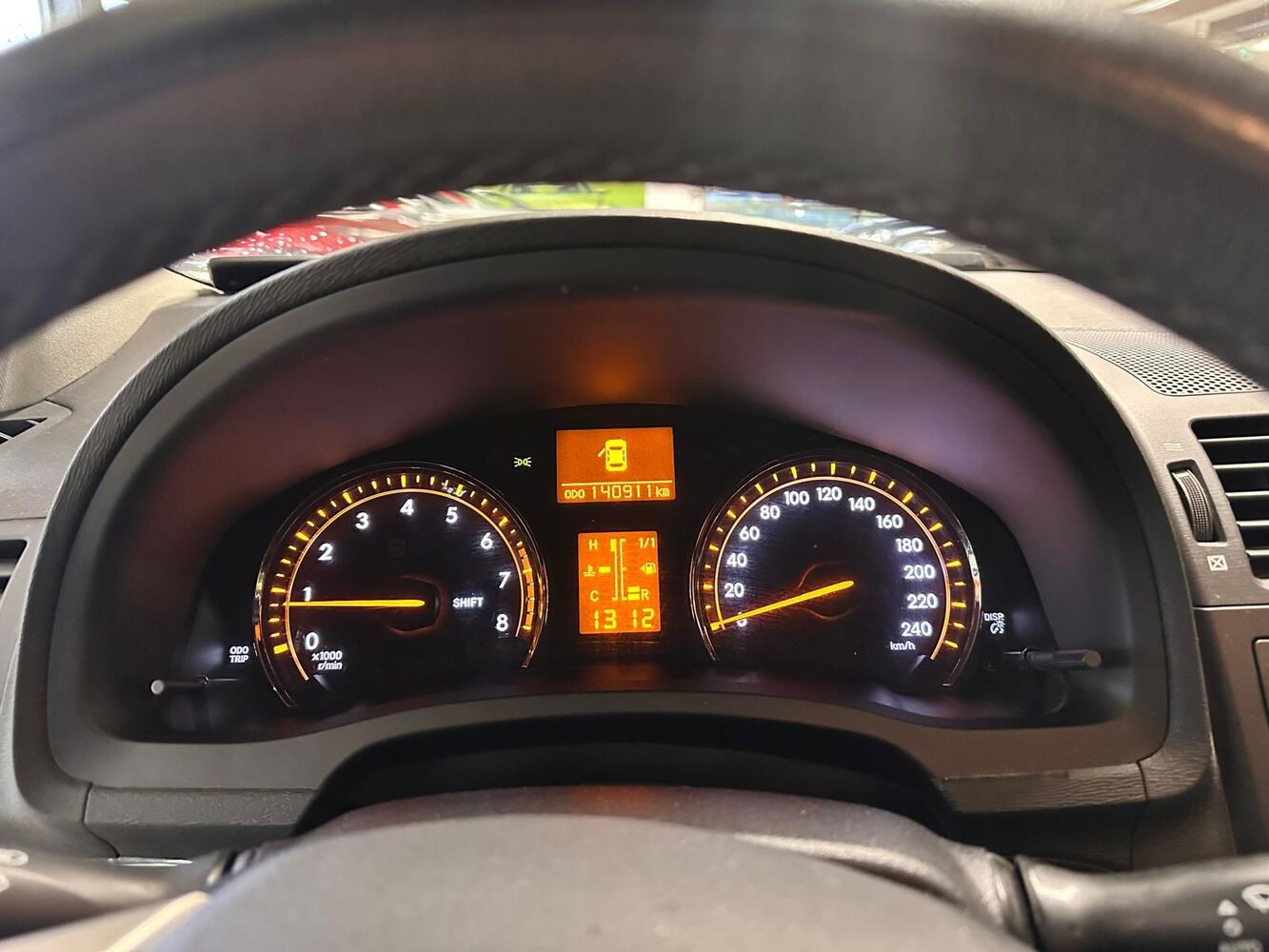 Toyota Avensis vaihtoauto