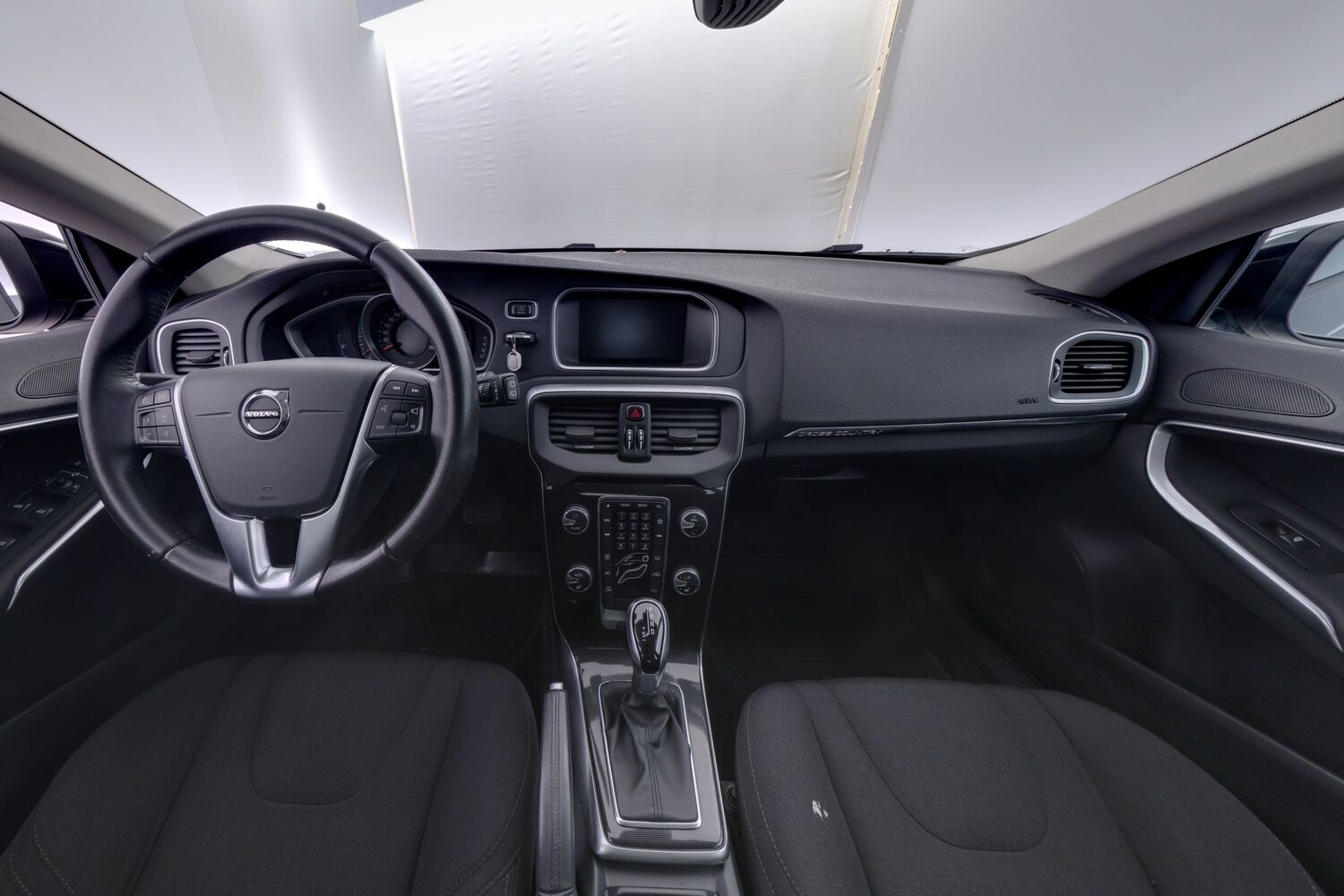 Volvo V40 Cross Country vaihtoauto