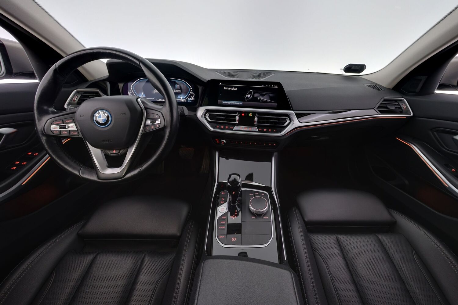 BMW 320 vaihtoauto