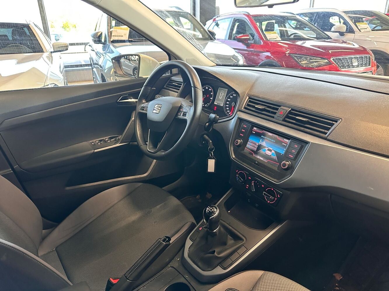 SEAT Arona vaihtoauto
