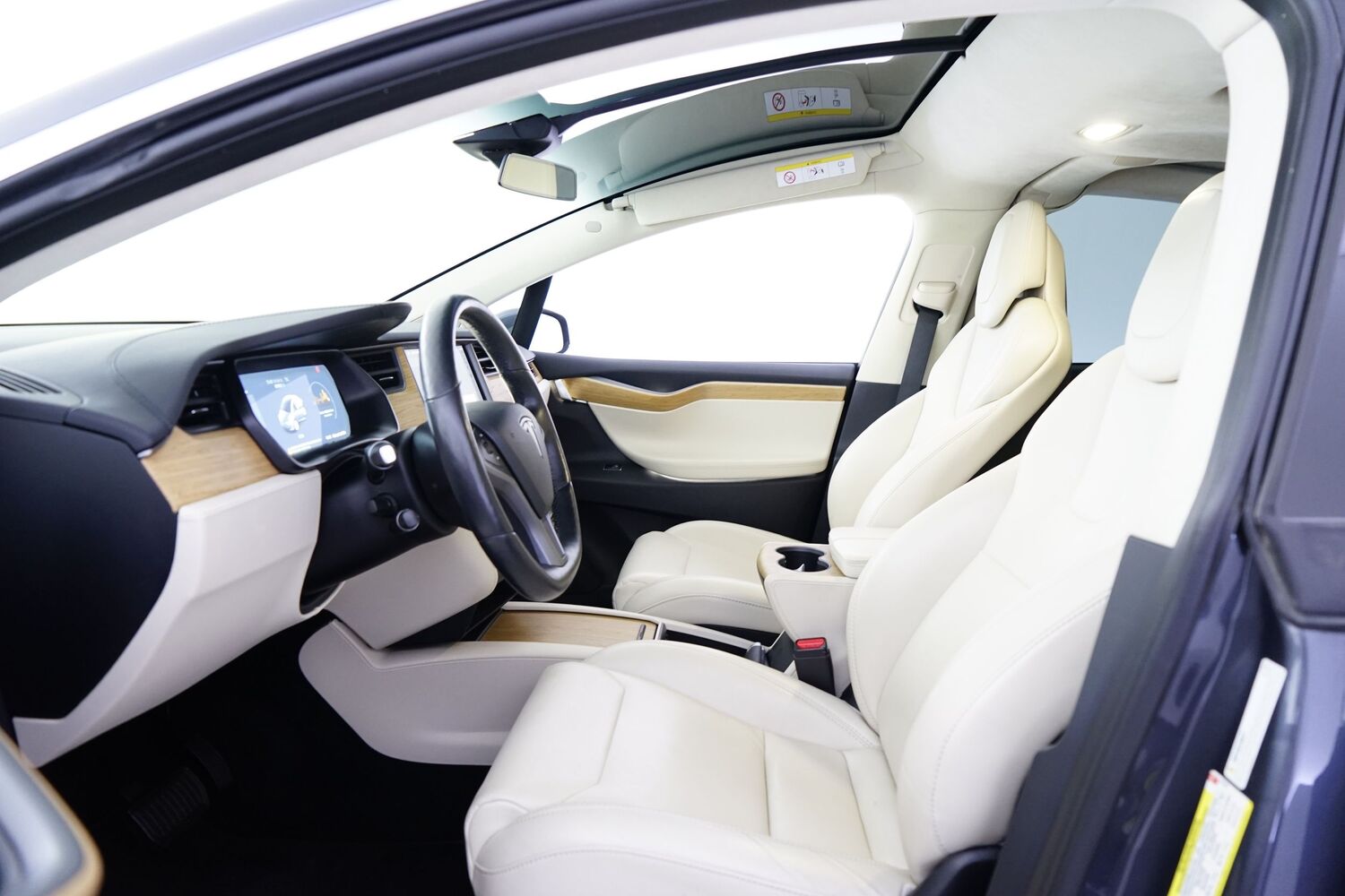 Tesla Model X vaihtoauto