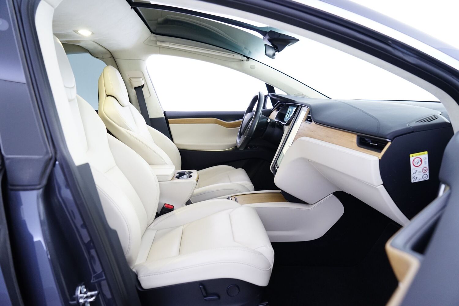 Tesla Model X vaihtoauto