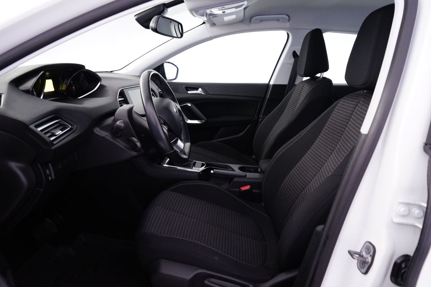 Peugeot 308 vaihtoauto