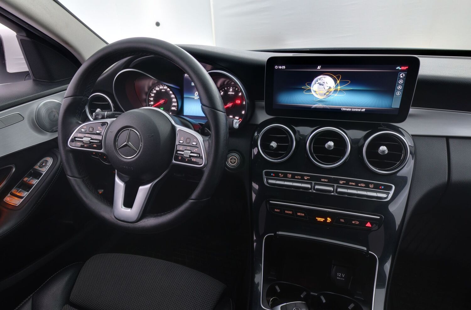 Mercedes-Benz C vaihtoauto