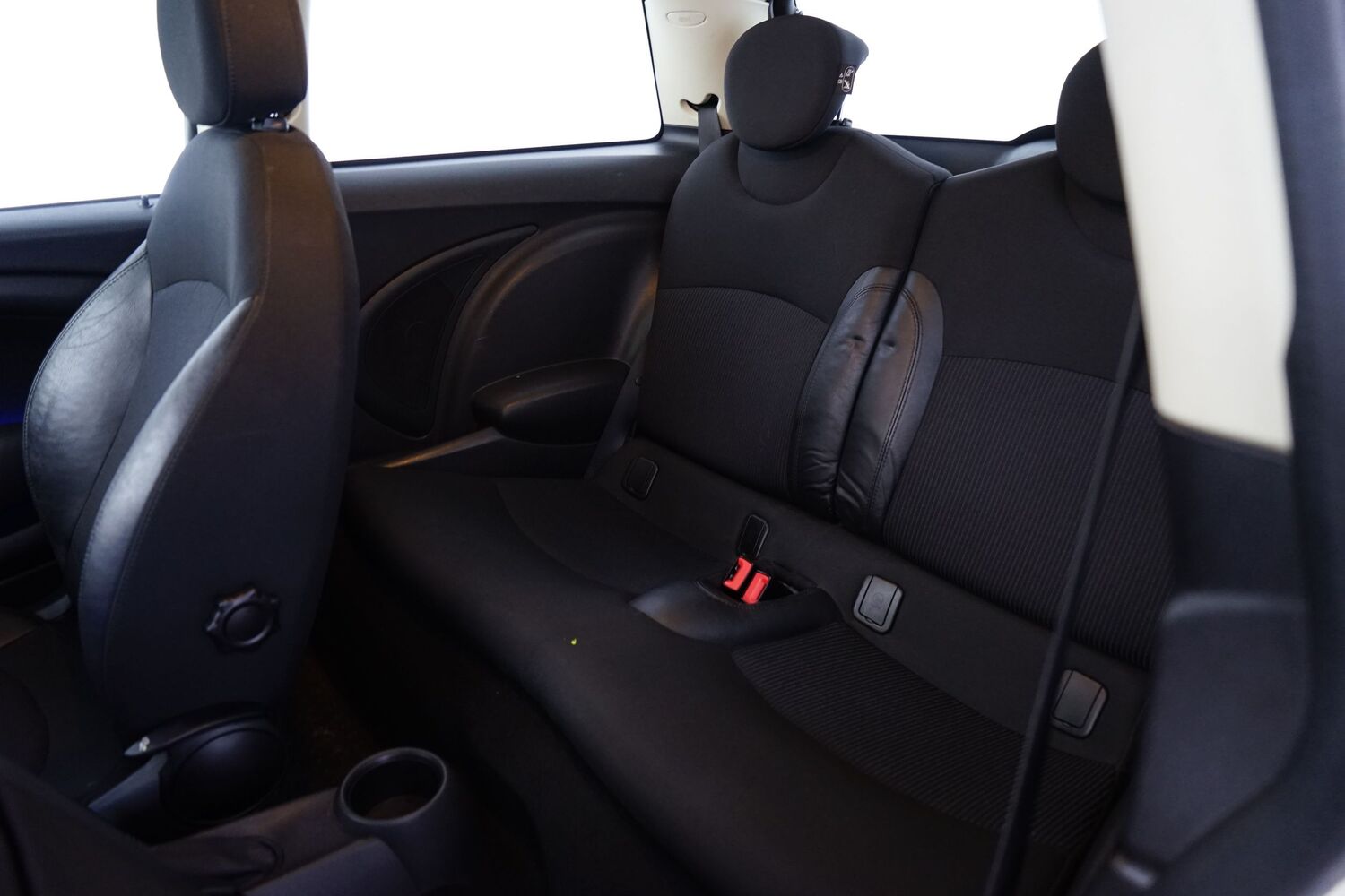 Mini Cooper vaihtoauto