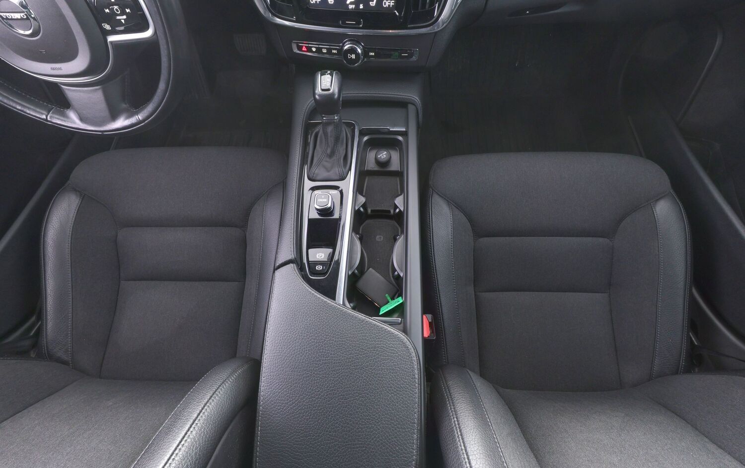 Volvo V90 Cross Country vaihtoauto