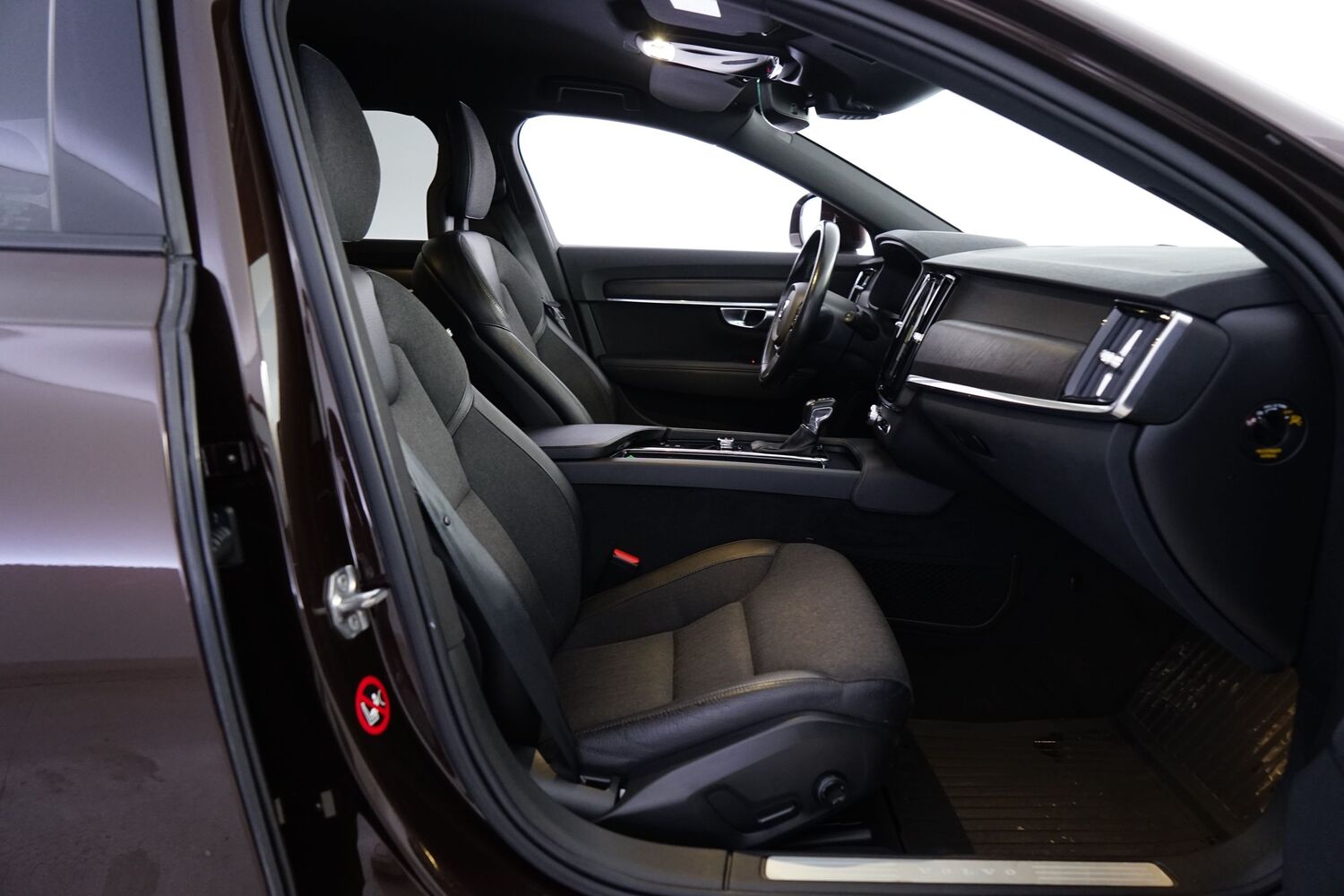 Volvo V90 Cross Country vaihtoauto