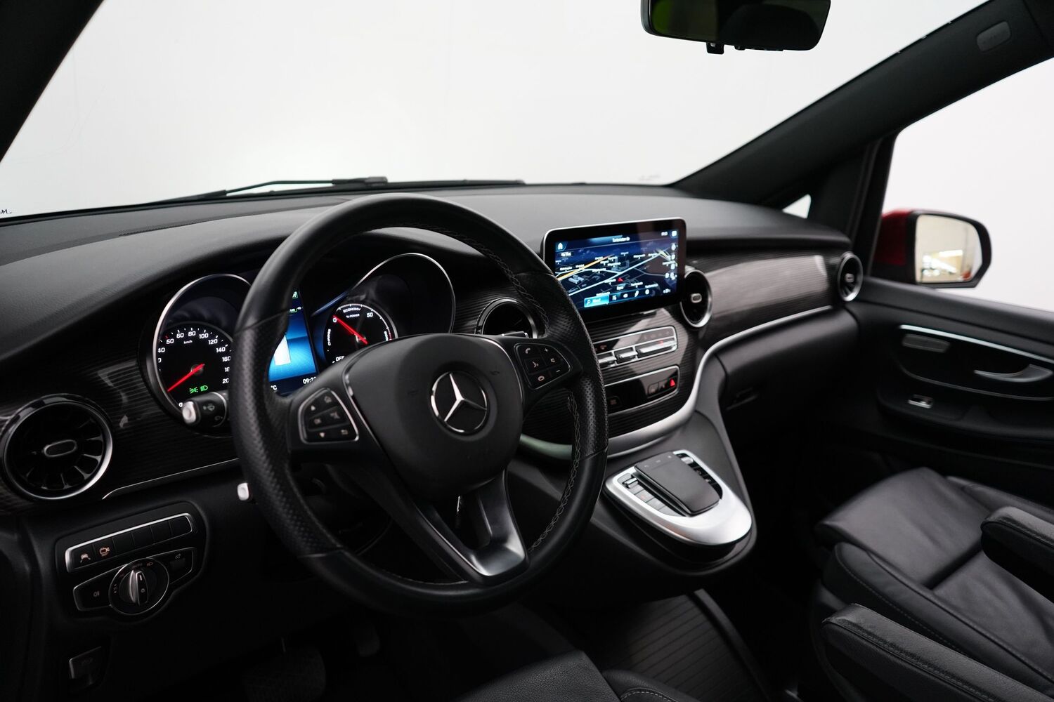 Mercedes-Benz EQV vaihtoauto