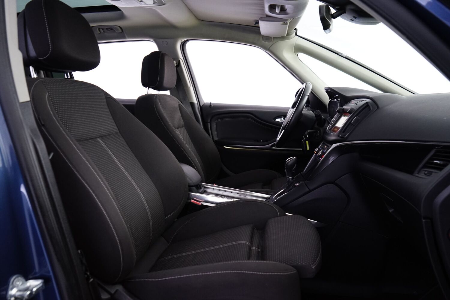 Opel Zafira vaihtoauto