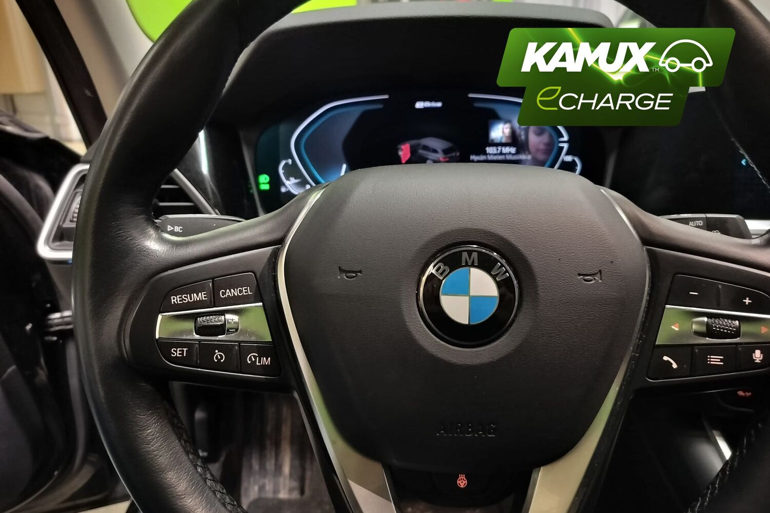 BMW 330 vaihtoauto