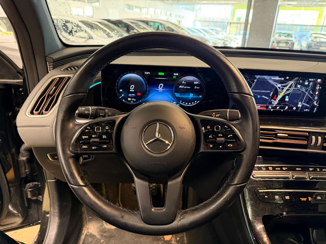 Mercedes-Benz EQC vaihtoauto