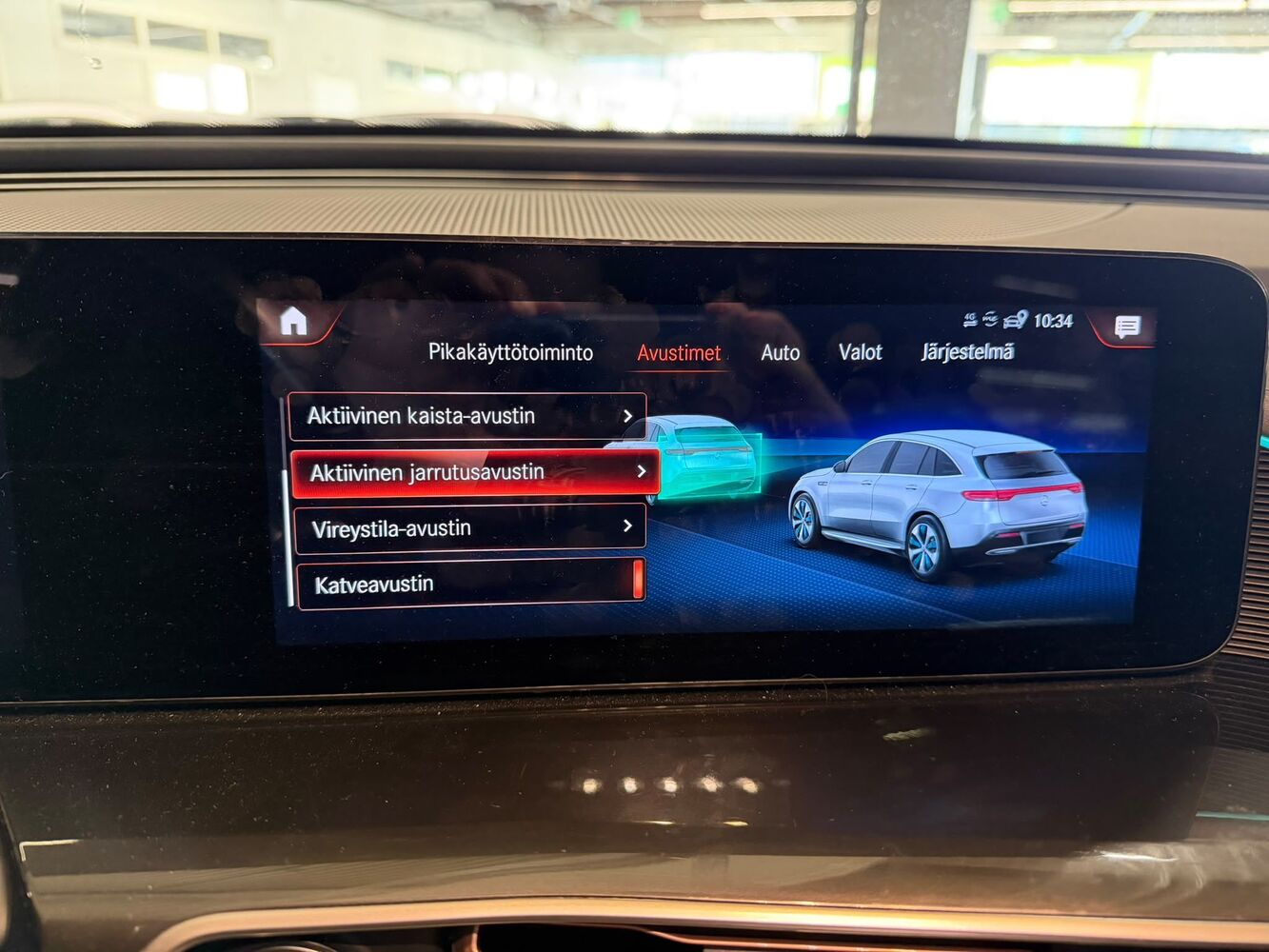 Mercedes-Benz EQC vaihtoauto