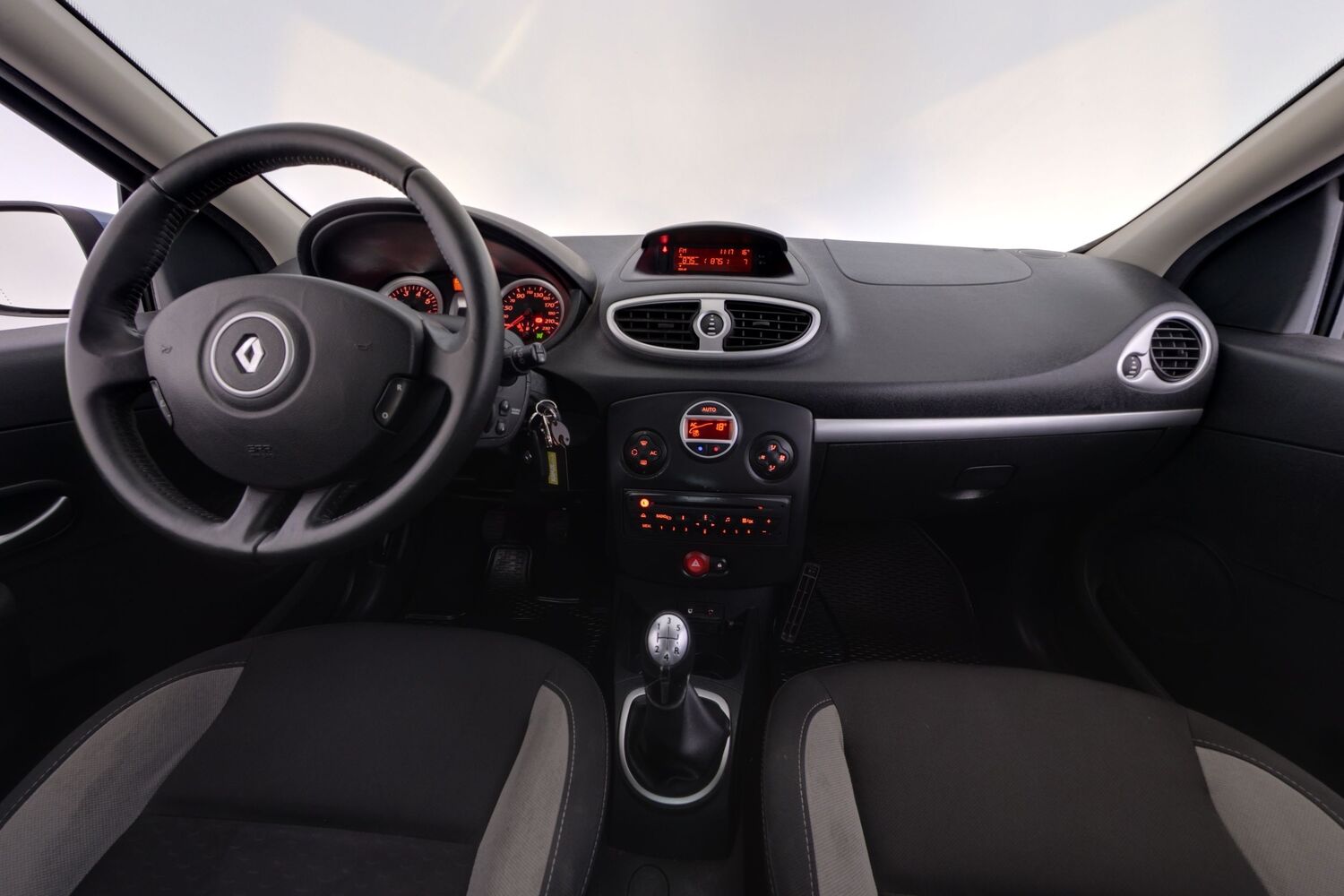 Renault Clio vaihtoauto