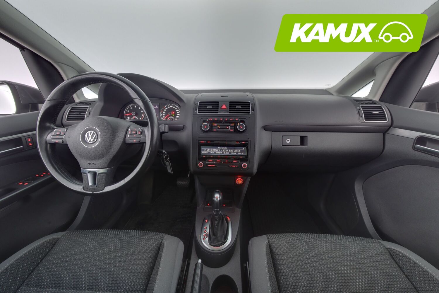 Volkswagen Touran vaihtoauto