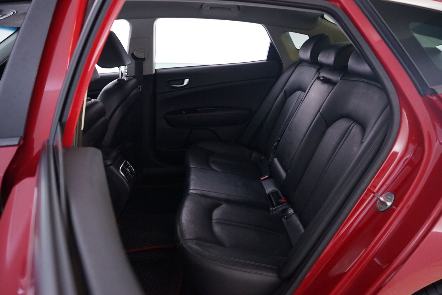 Kia Optima vaihtoauto