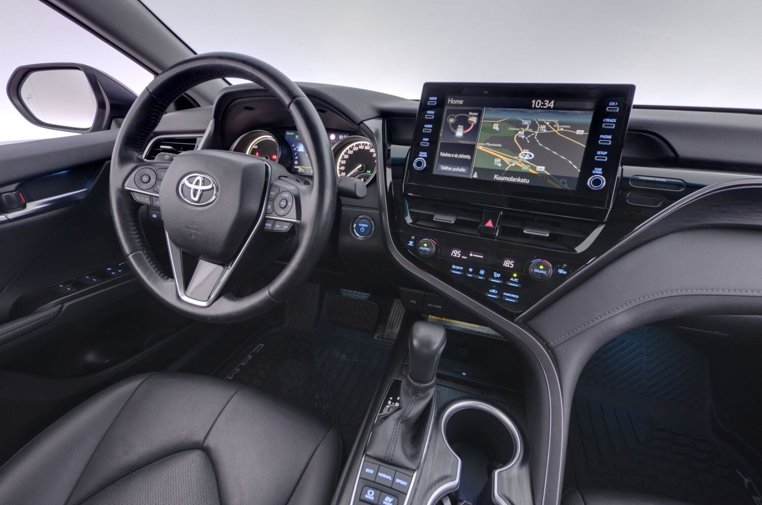Toyota Camry vaihtoauto