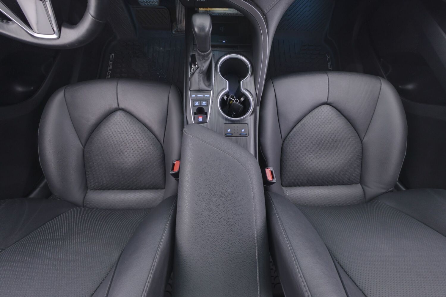 Toyota Camry vaihtoauto