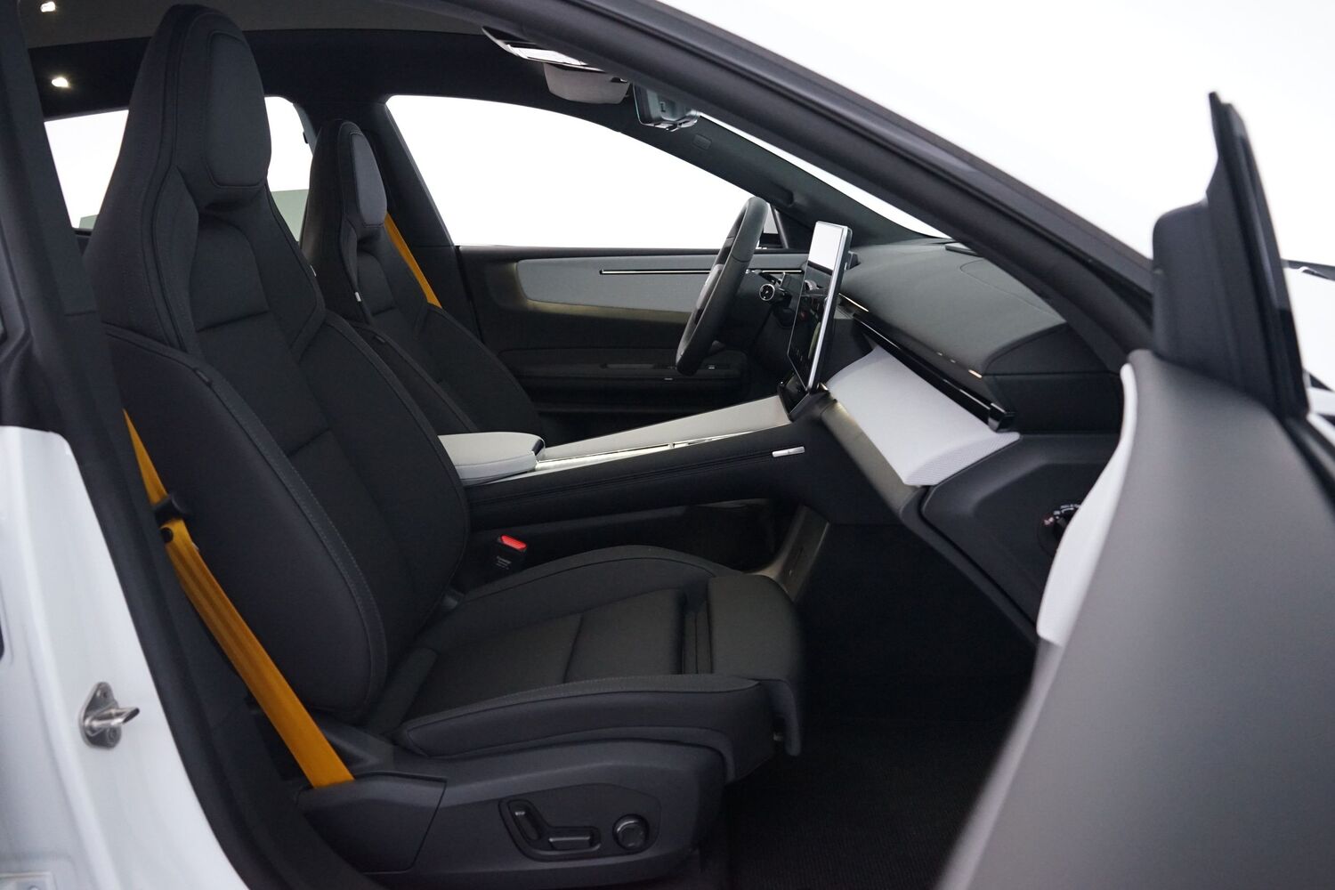 Polestar 4 vaihtoauto