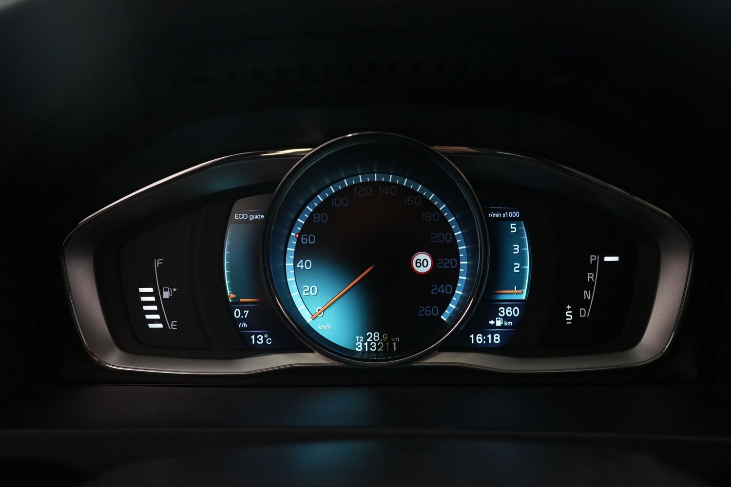 Volvo V60 vaihtoauto