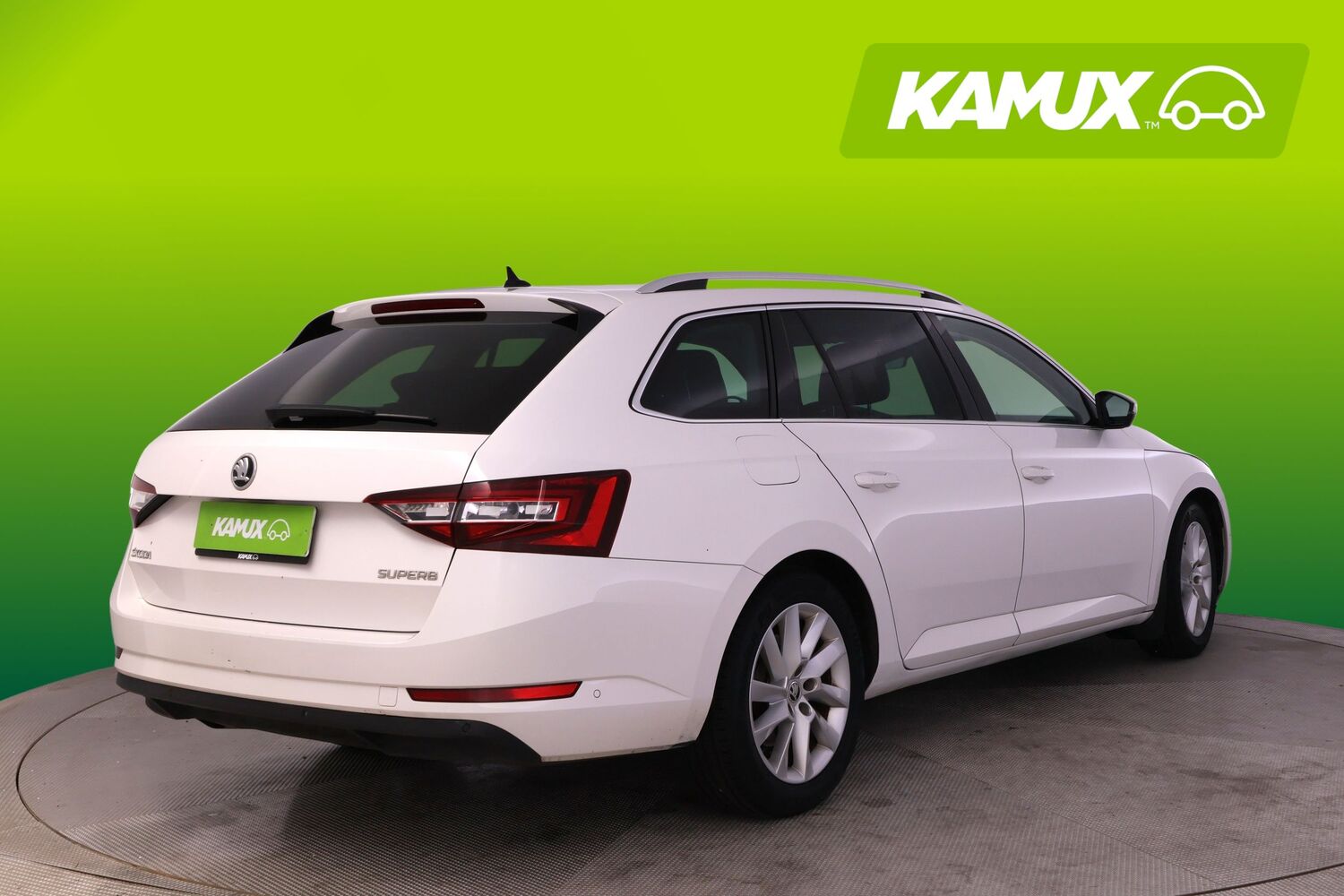Skoda Superb vaihtoauto