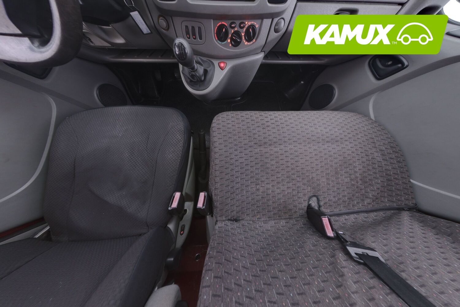 Opel Vivaro vaihtoauto