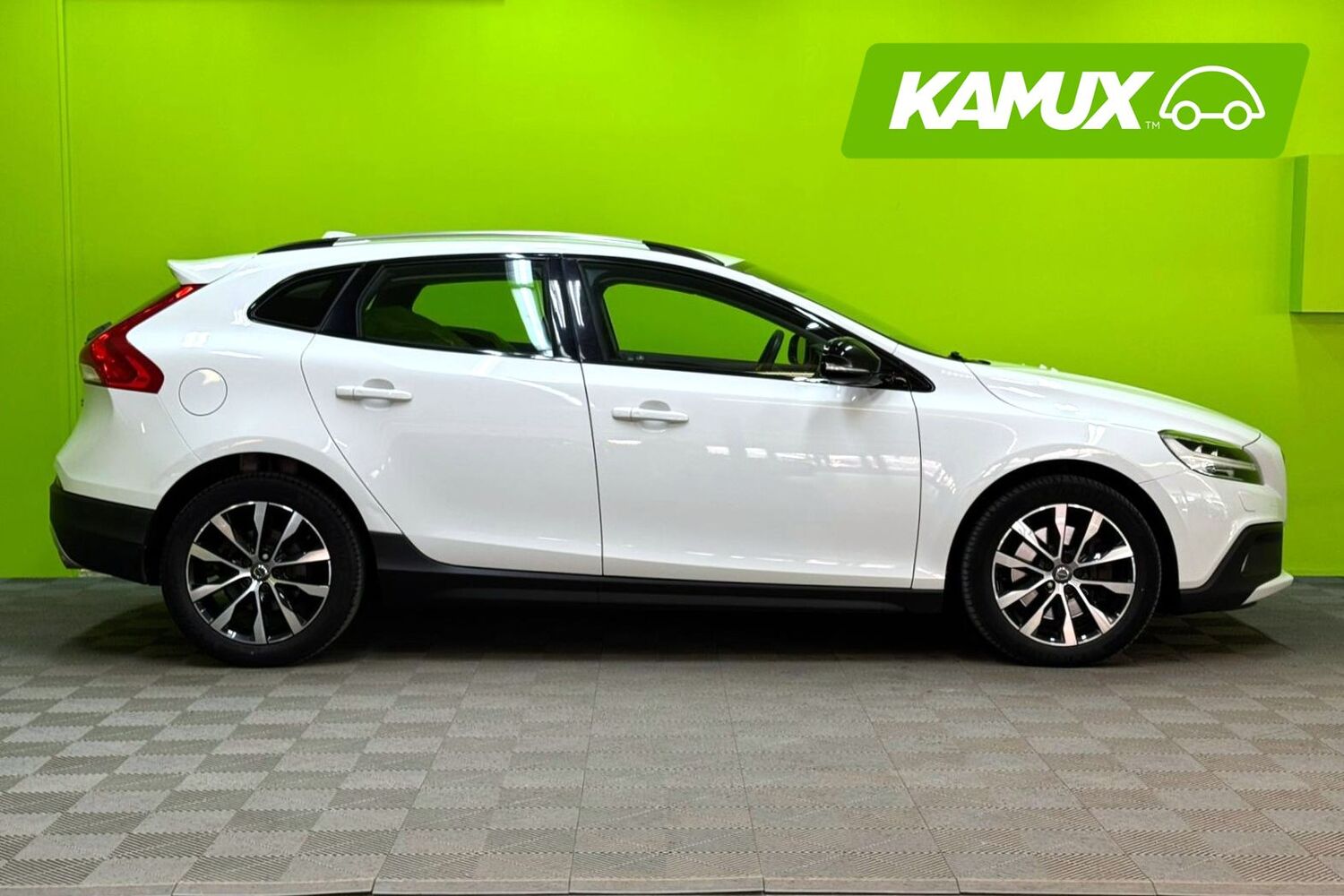 Volvo V40 Cross Country vaihtoauto
