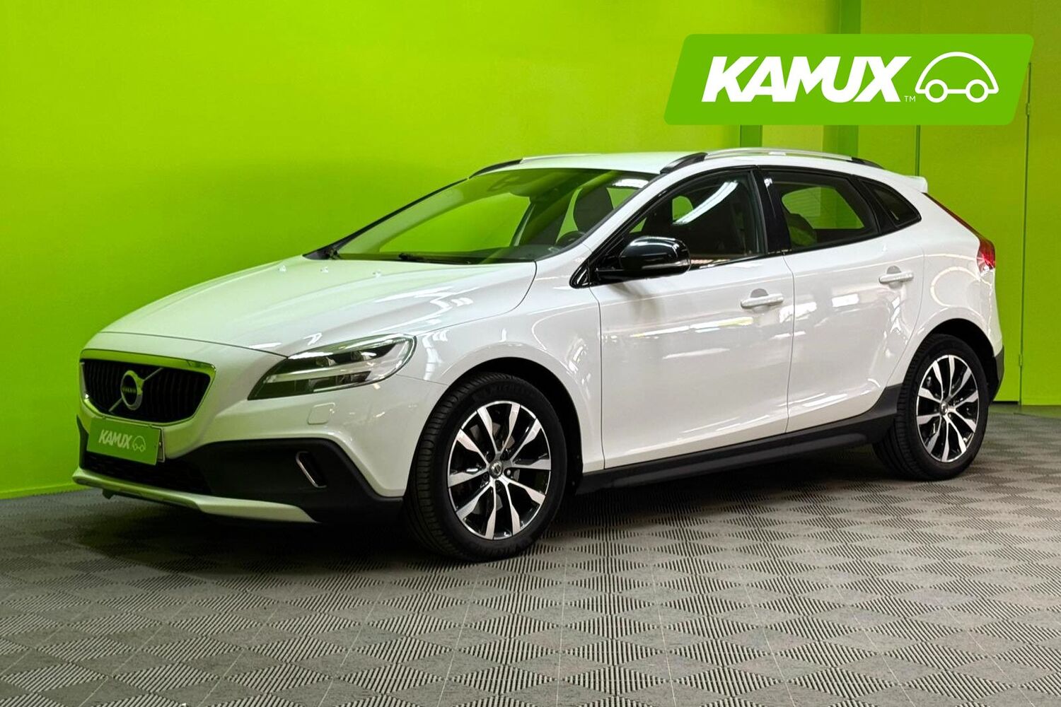 Volvo V40 Cross Country vaihtoauto