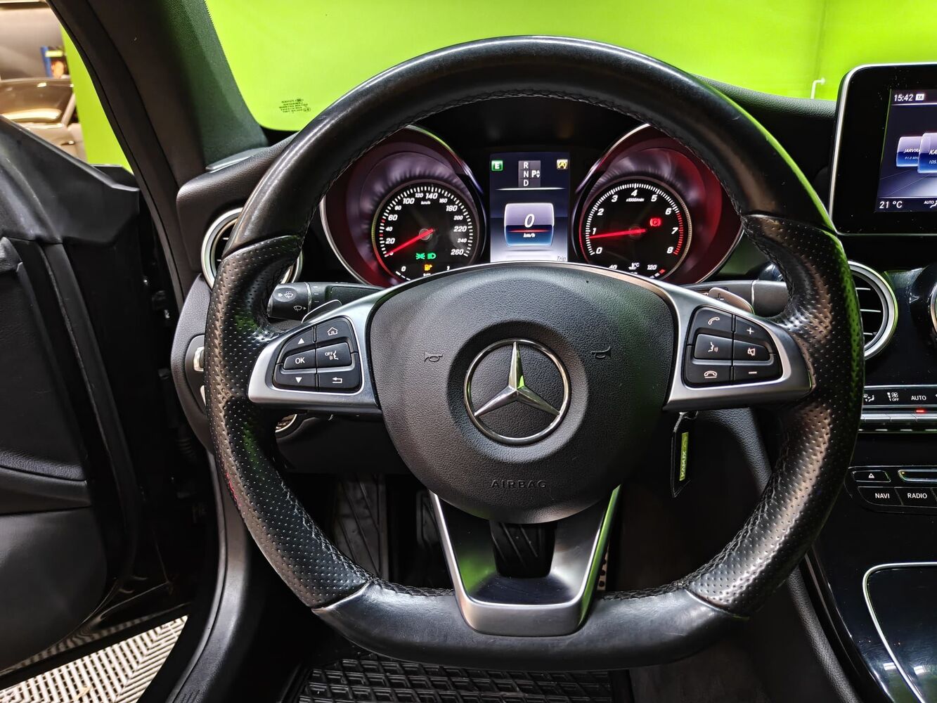 Mercedes-Benz C vaihtoauto