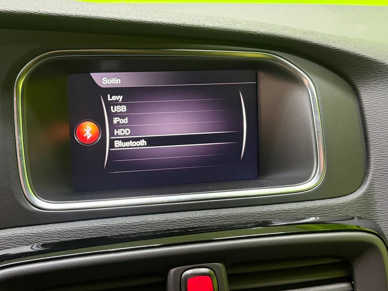 Volvo V40 vaihtoauto