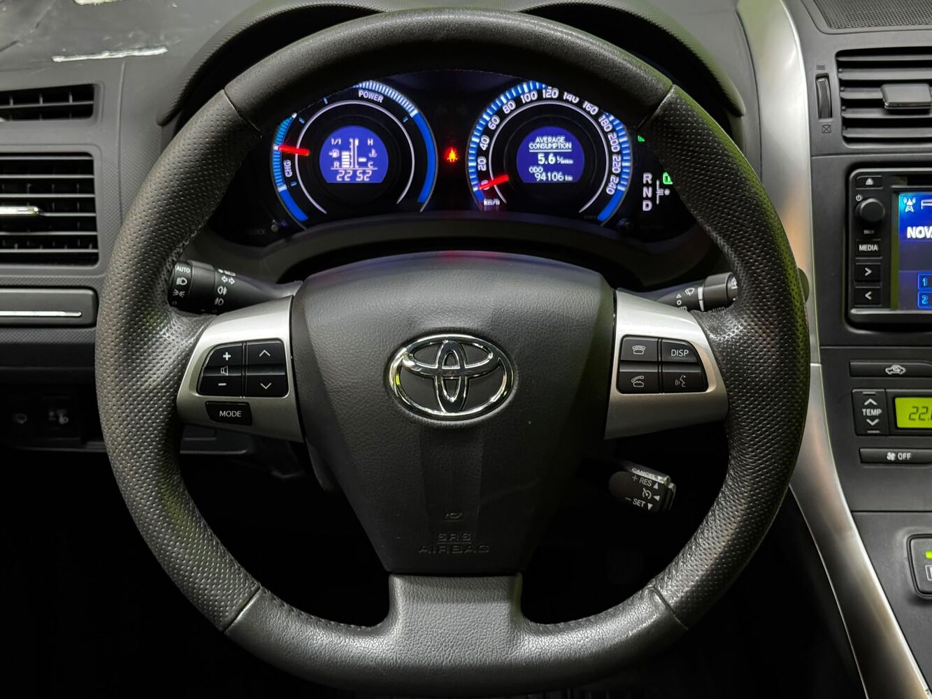 Toyota Auris vaihtoauto
