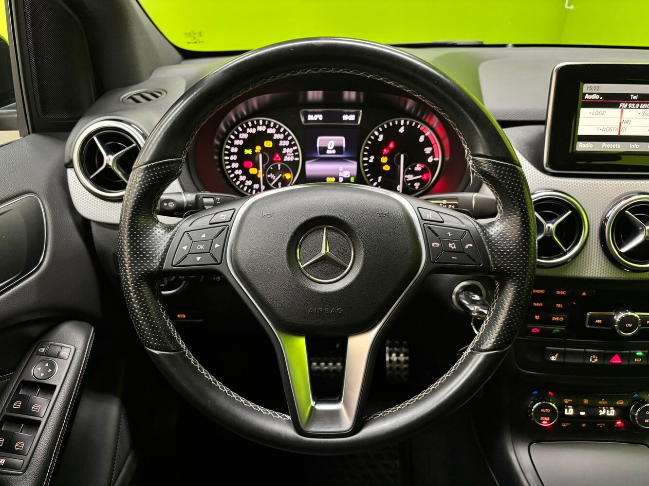 Mercedes-Benz B vaihtoauto
