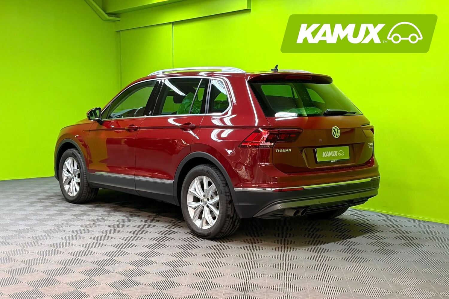 Volkswagen Tiguan vaihtoauto