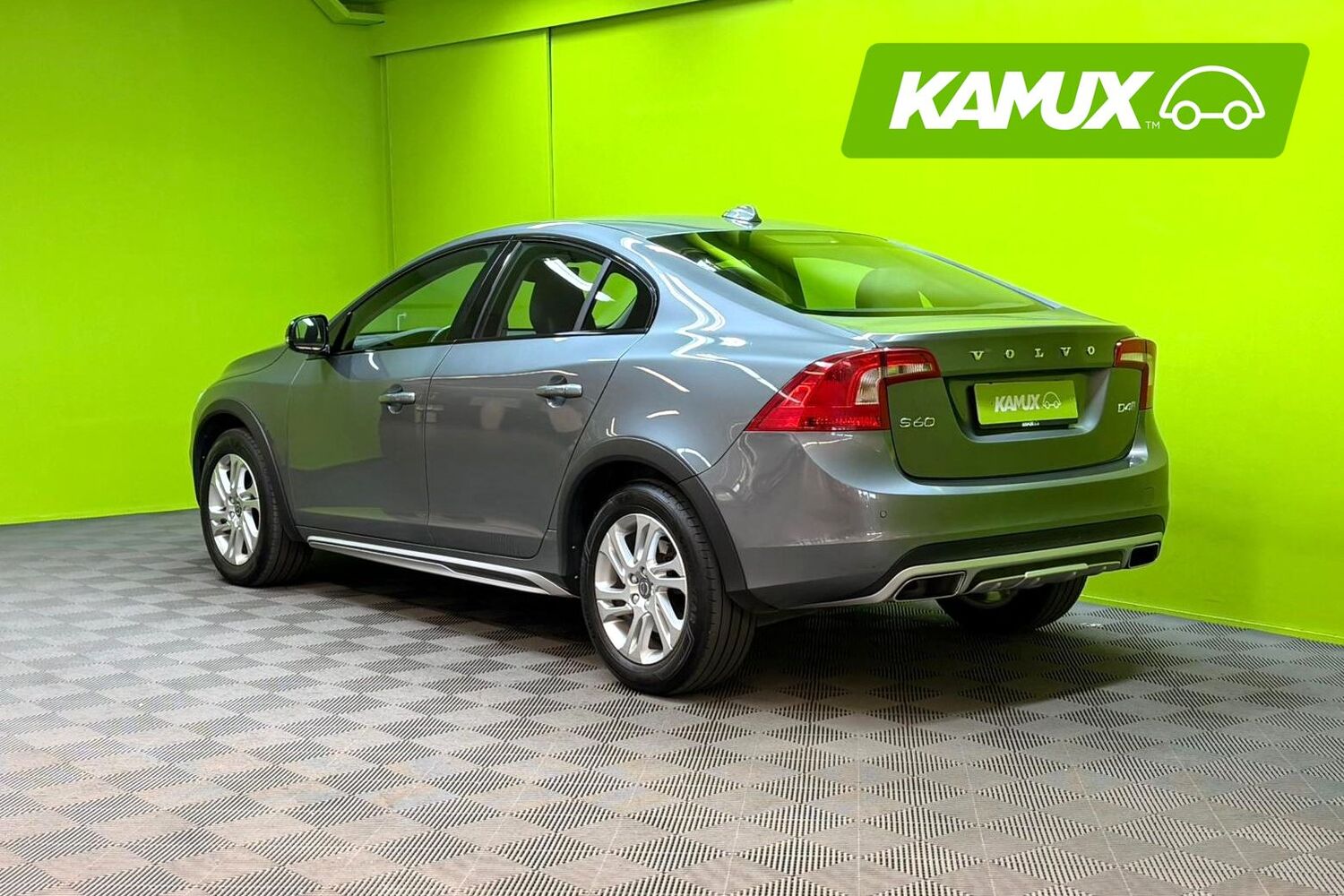 Volvo S60 Cross Country vaihtoauto
