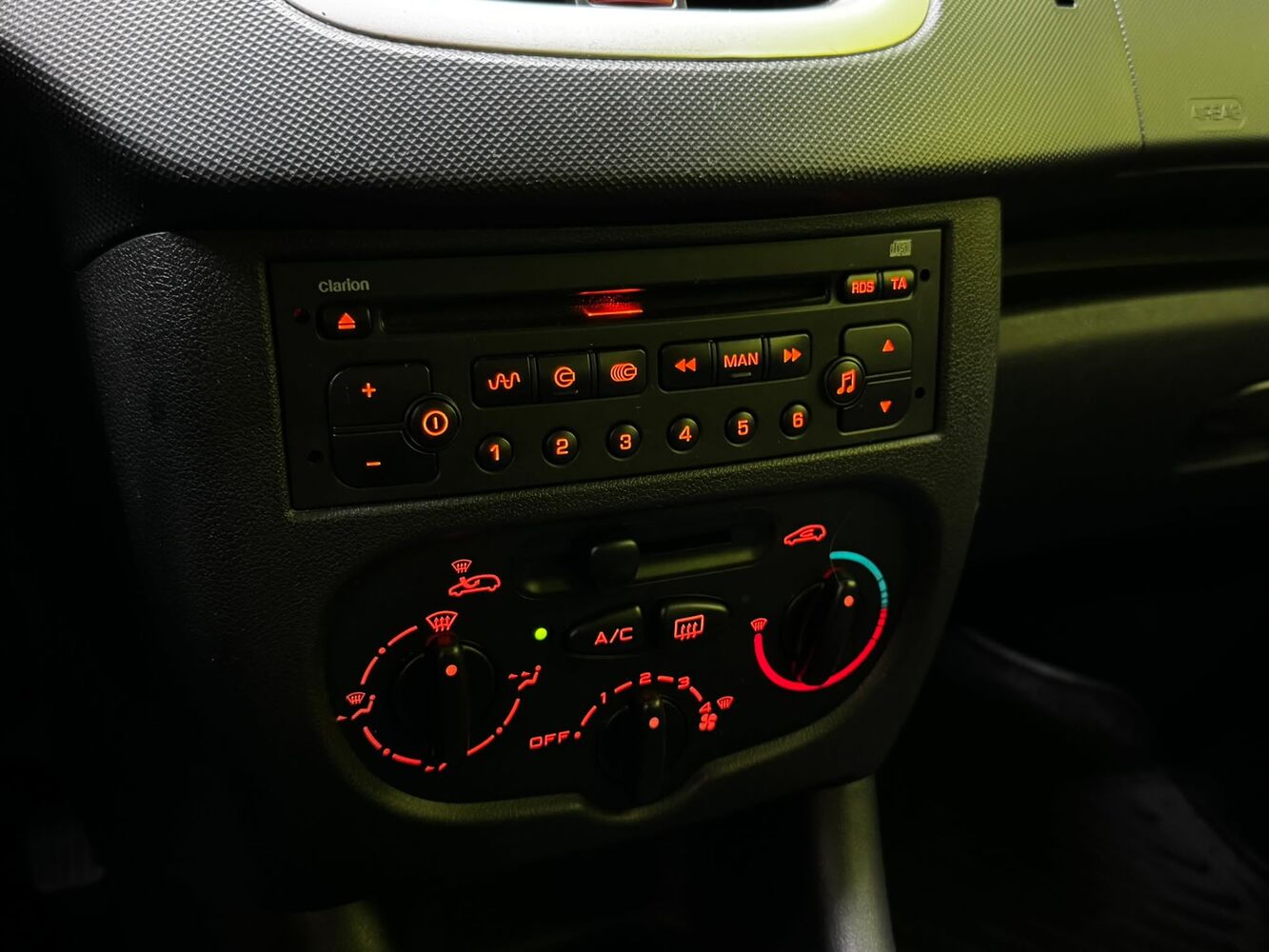 Peugeot 206 + vaihtoauto