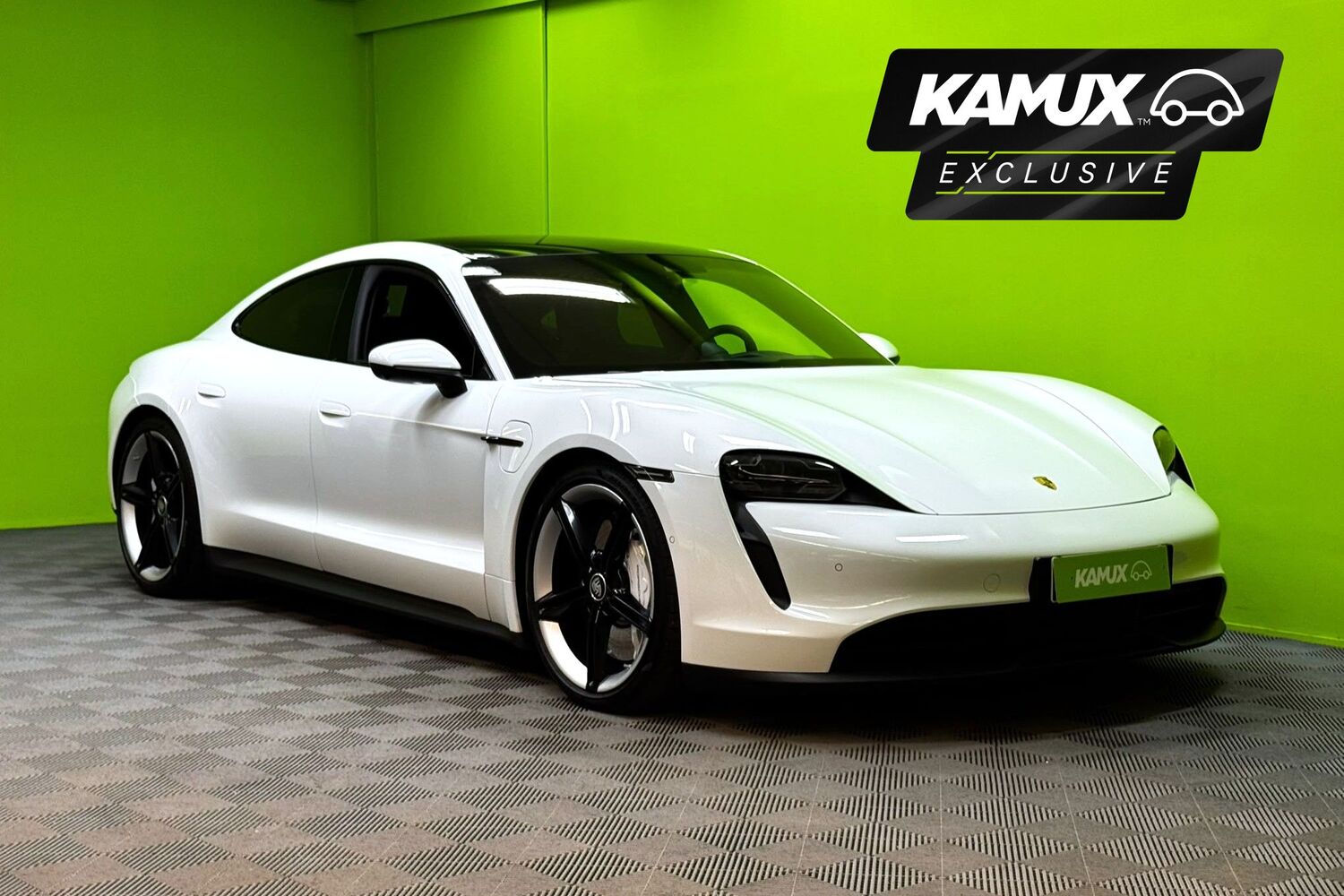 Porsche Taycan vaihtoauto
