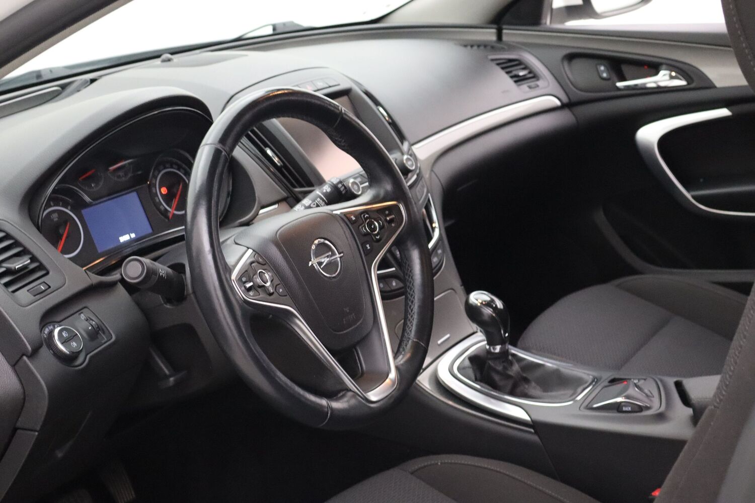 Opel Insignia vaihtoauto