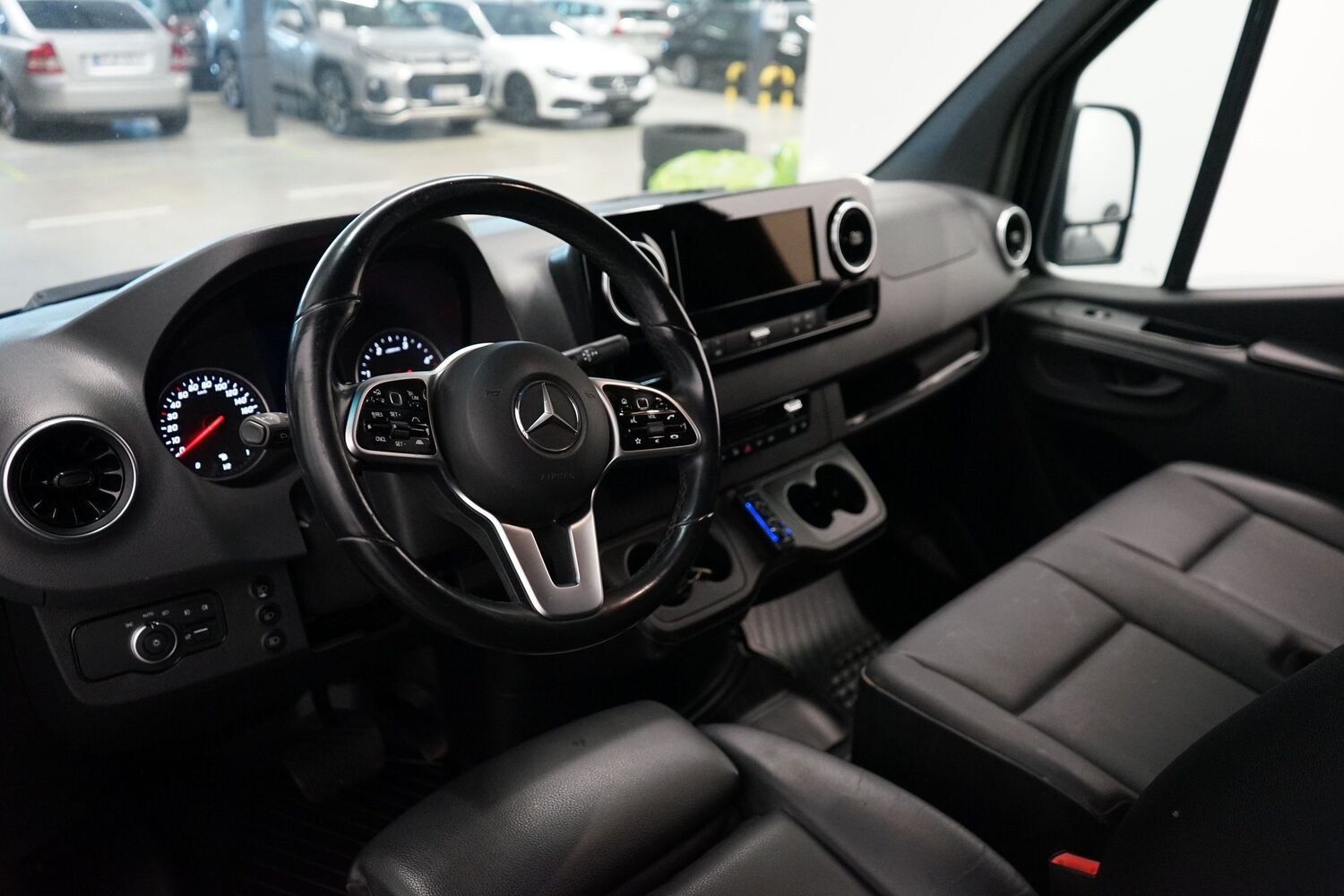 Mercedes-Benz Sprinter vaihtoauto