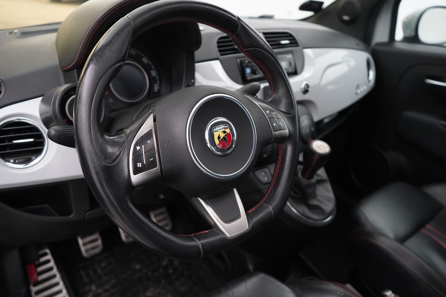 Fiat-Abarth 500 vaihtoauto