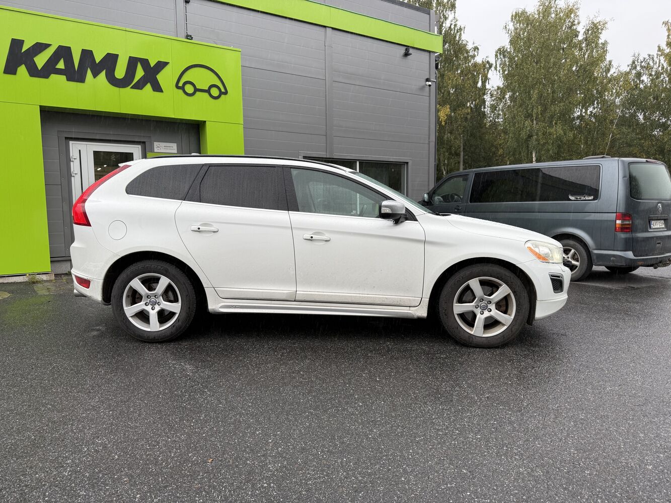 Volvo XC60 vaihtoauto