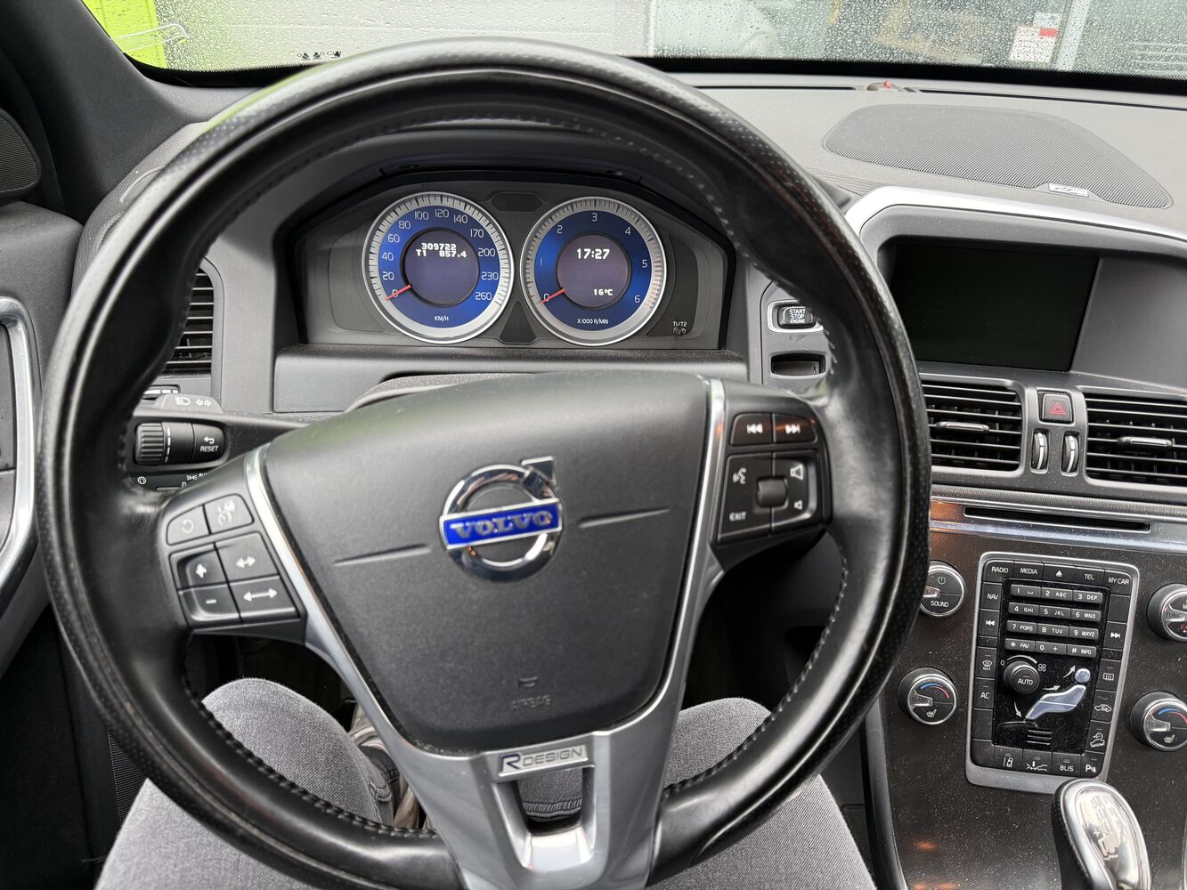 Volvo XC60 vaihtoauto