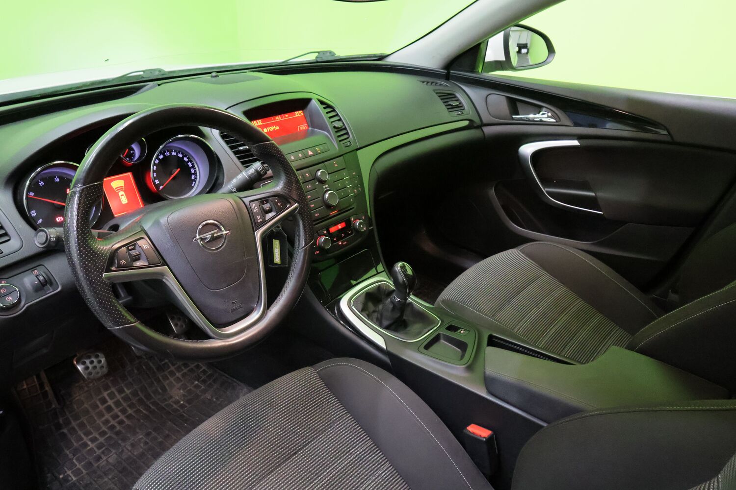 Opel Insignia vaihtoauto